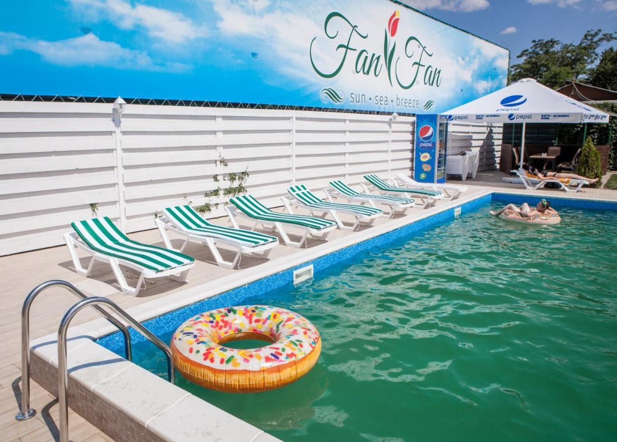 Fanfan Hotel Odessa Zewnętrze zdjęcie
