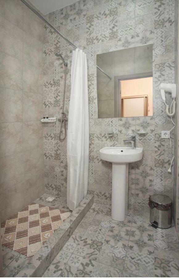 Fanfan Hotel Odessa Zewnętrze zdjęcie