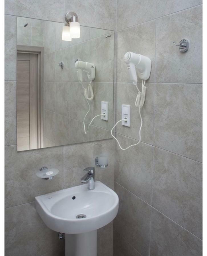Fanfan Hotel Odessa Zewnętrze zdjęcie