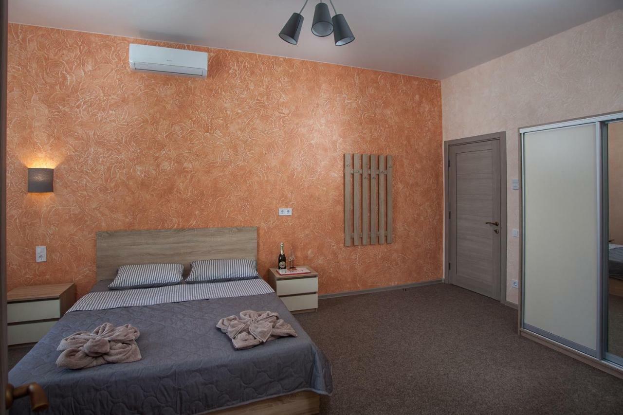 Fanfan Hotel Odessa Zewnętrze zdjęcie